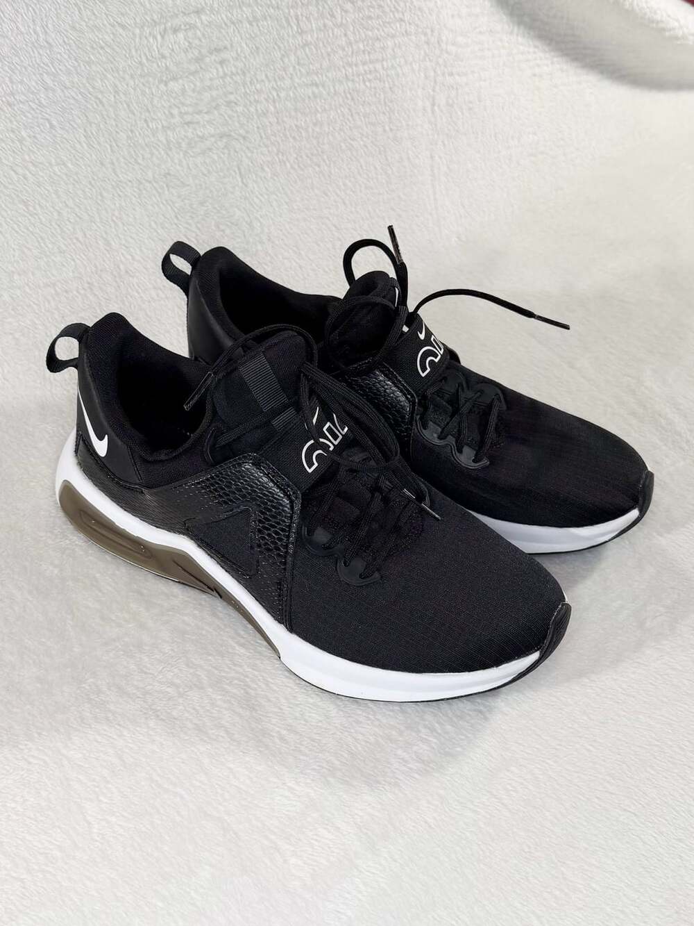 Nike Air Max Bella TR 5 Women’s Size 8 Black White Training Shoes DD9285-010